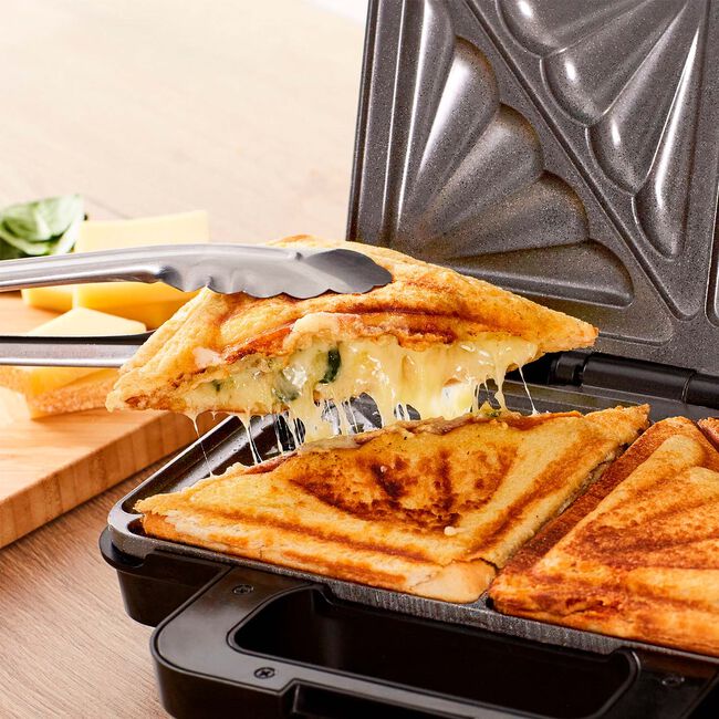 Tower Cerastone Deep Filled Sandwich Maker