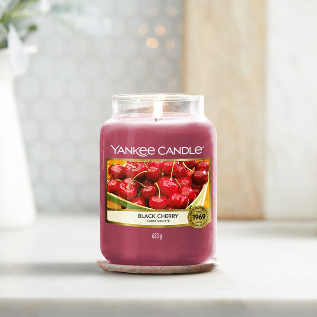 Yankee Candle Black Cherry Large Jar