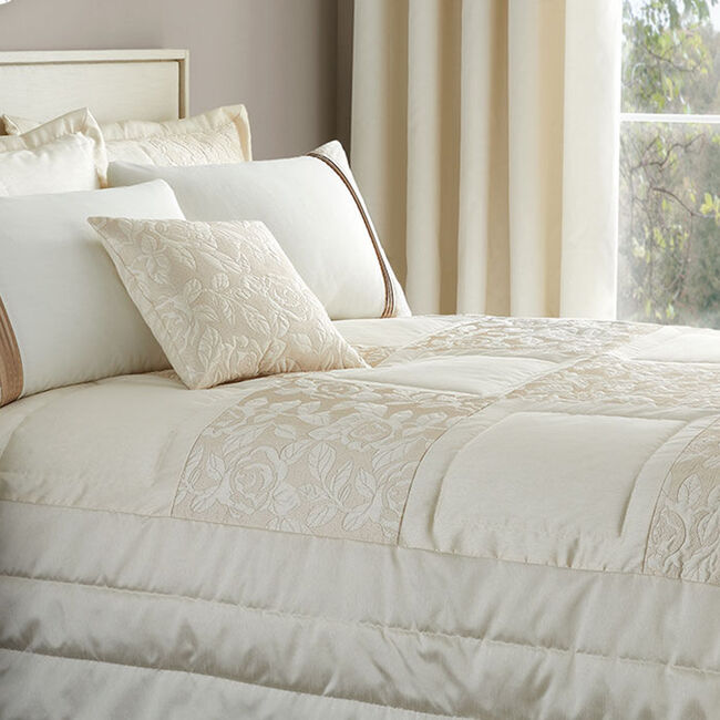 Nicole Day Rose Bedspread 220cm x 230cm - Cream
