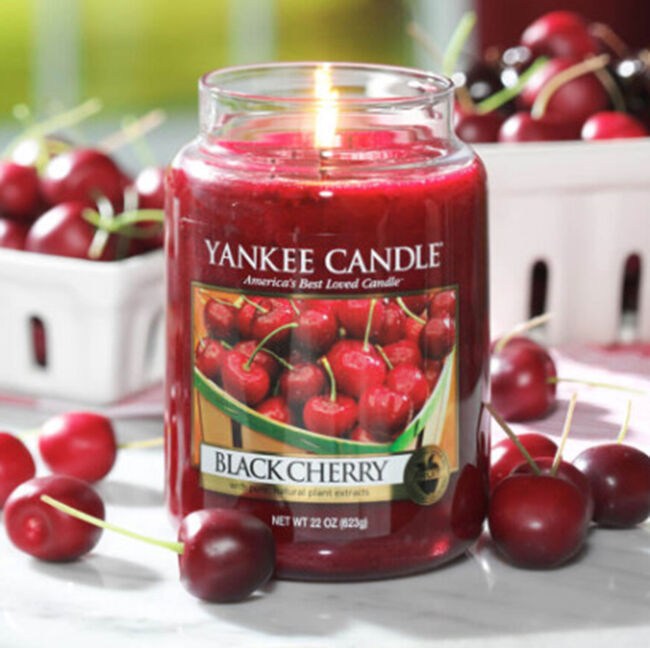 Yankee Candle Black Cherry Large Jar