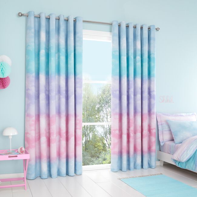 OMBRE CLOUDS 66X72 CURTAIN