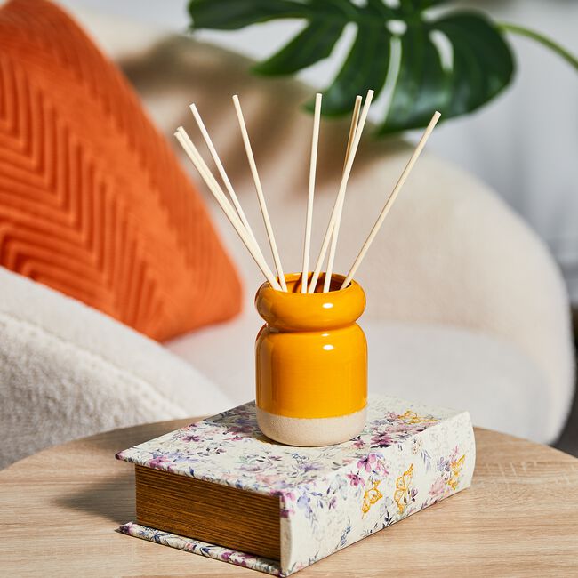 Nature Escape Bergamot Amberwood Reed Diffuser