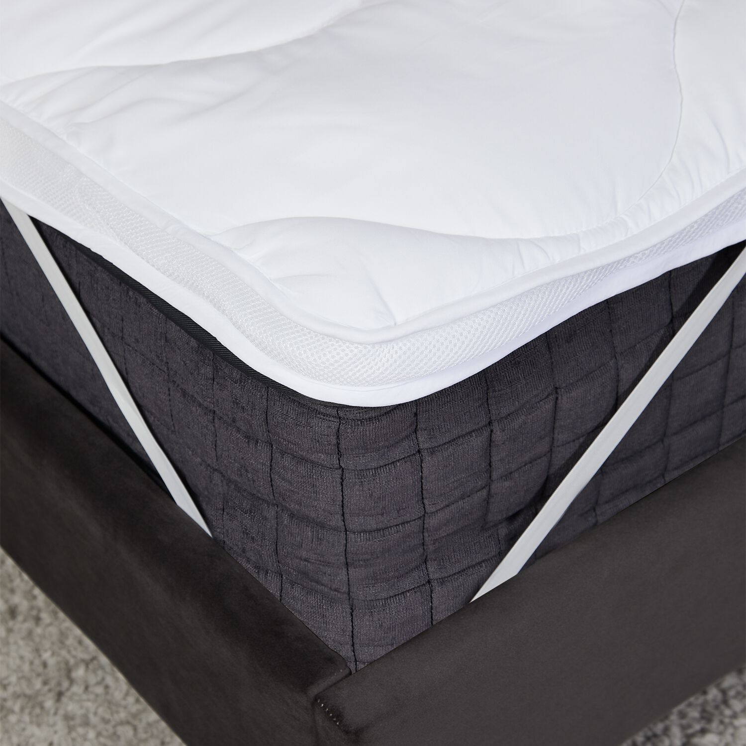 Air flow clearance mattress pad