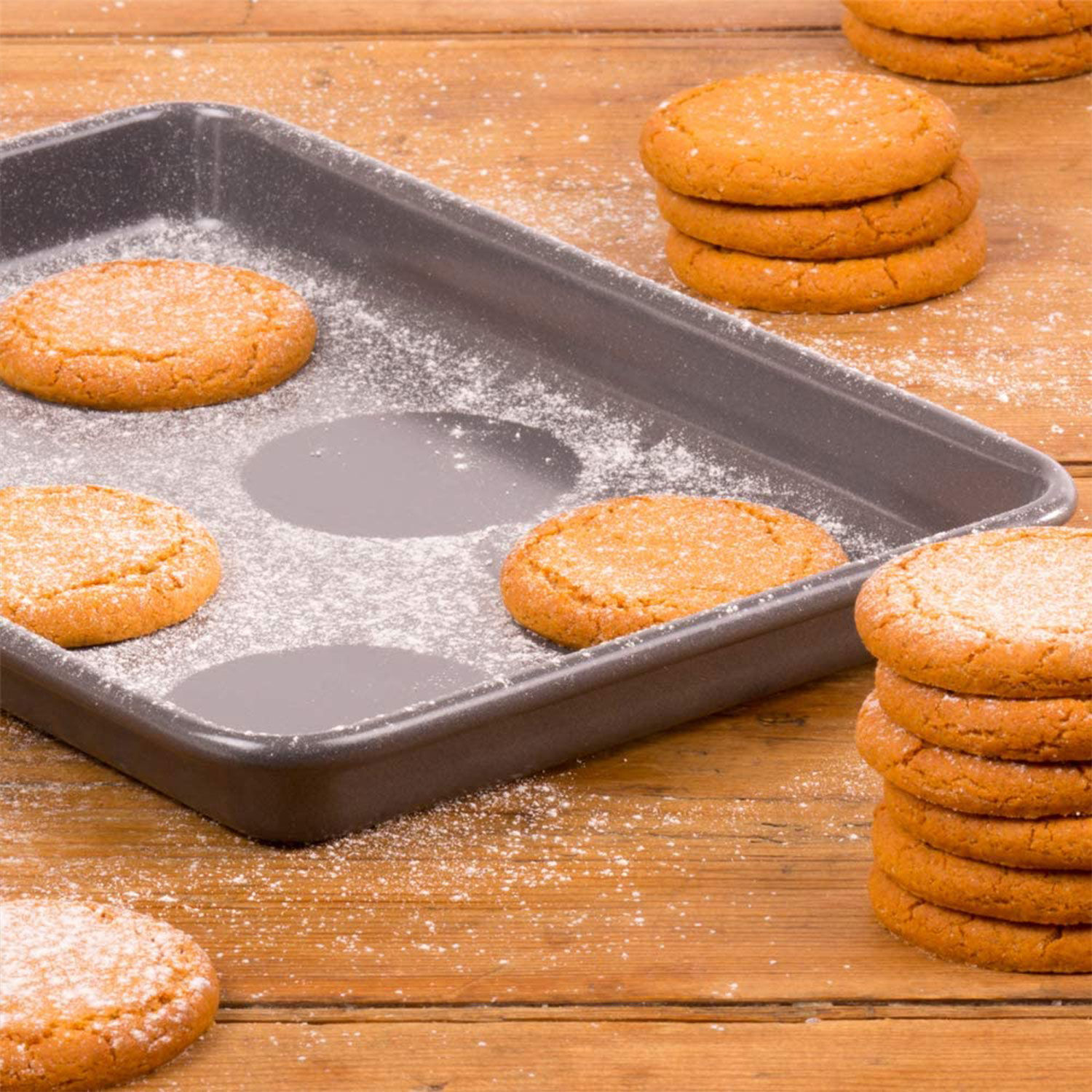 Heavy duty baking on sale tray