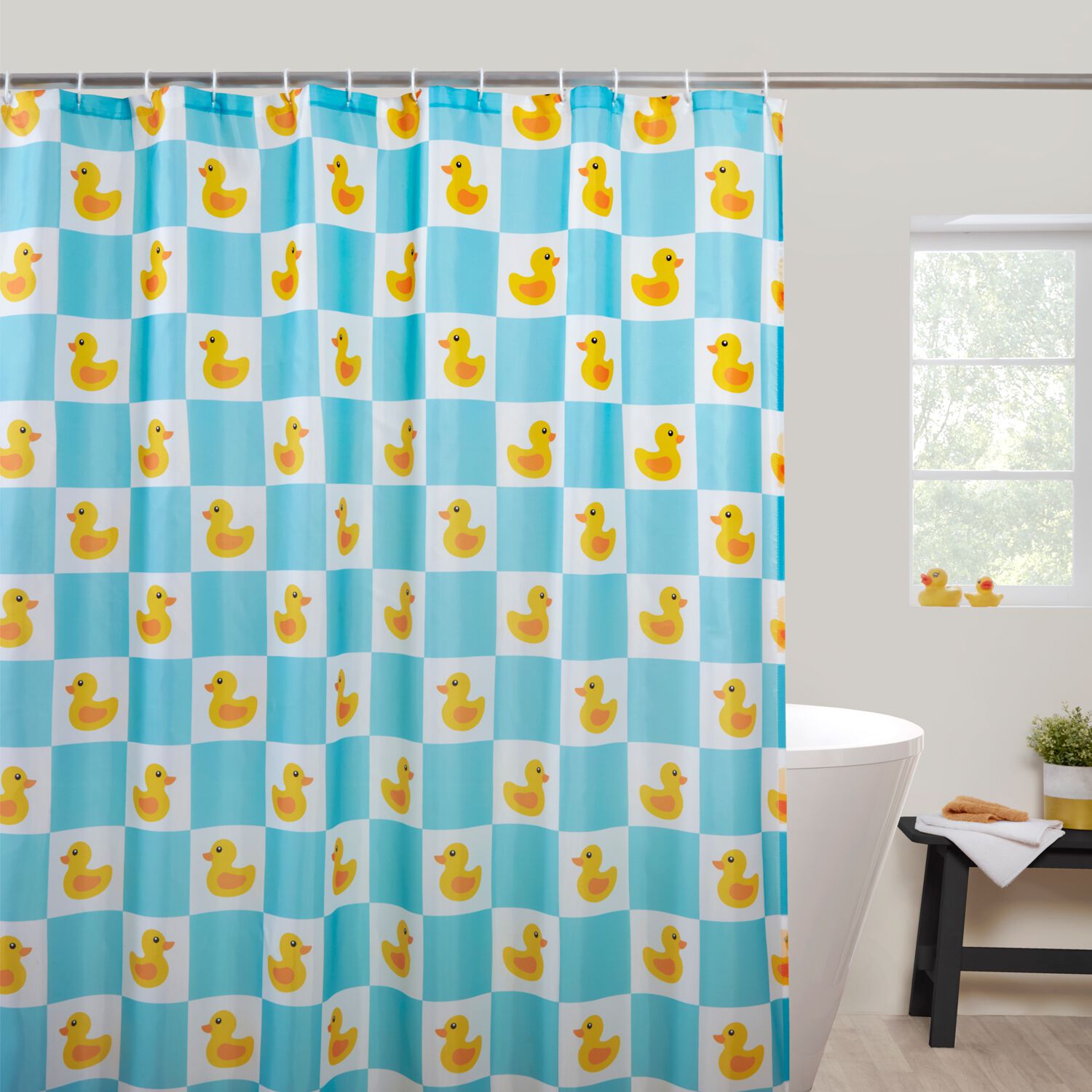 Basic shower clearance curtain