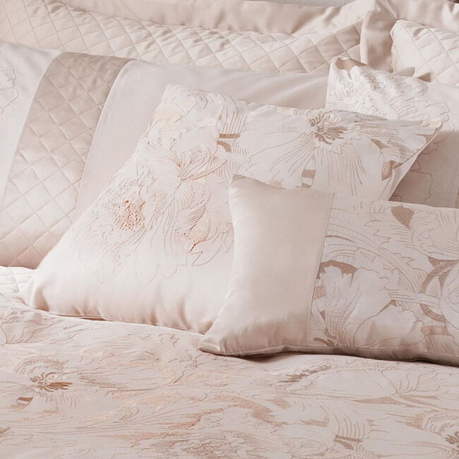 Classical Floral Cushion 45cm x 45cm - Cream